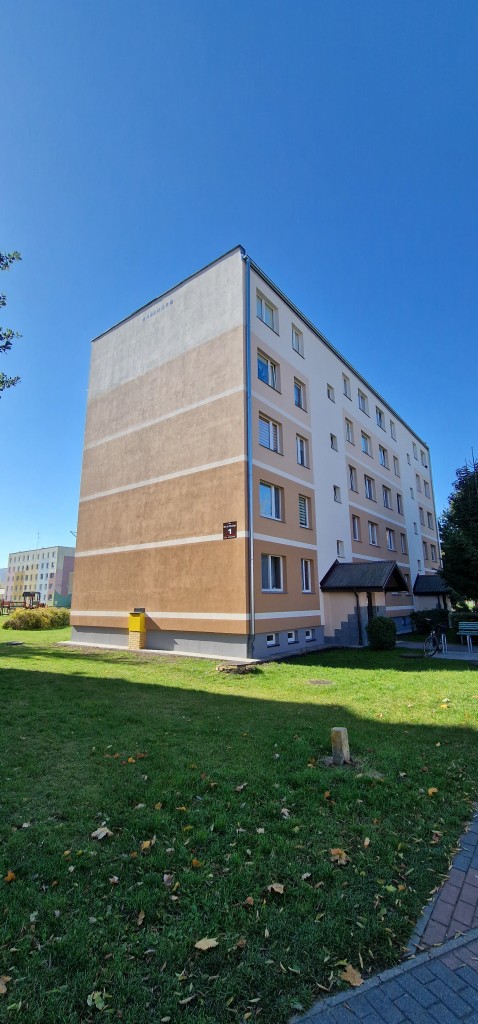 Renowacja elewacji budynku przy ul. rtm. Witolda Pileckiego 1 - zdjęcie #1